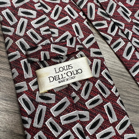 Louis Dell’Olio Red w/ Grey and Black Pattern Silk Tie - Picture 3 of 4